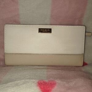 Kate Spade "Laurel Way" Wallet